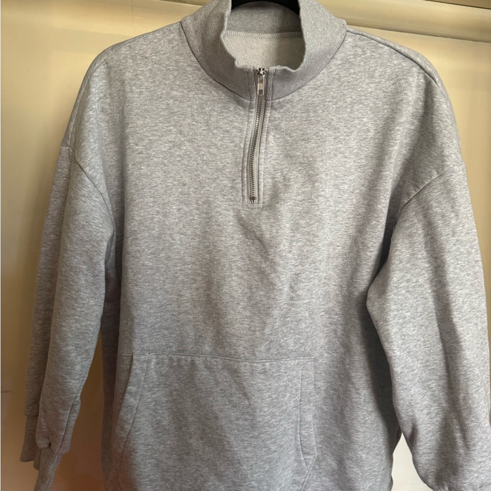 SHEIN Men's Zip-Up Gray Sweater